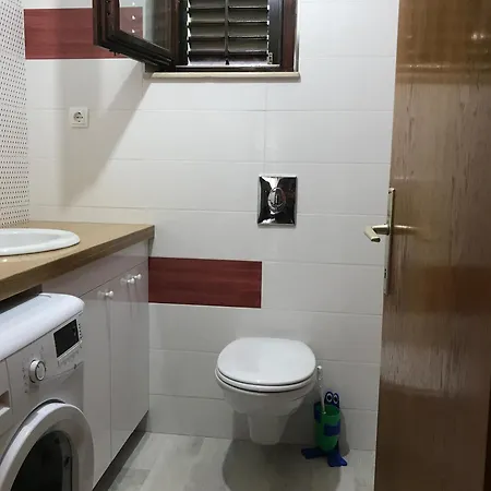 Geraeumige Mit Balkon Und Meerblick Apartamento *