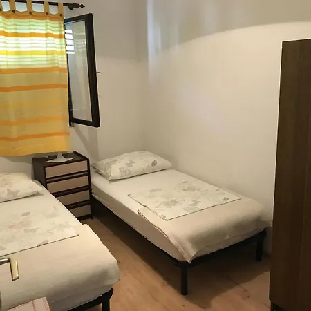 Apartamento Geraeumige Mit Balkon Und Meerblick Duće
